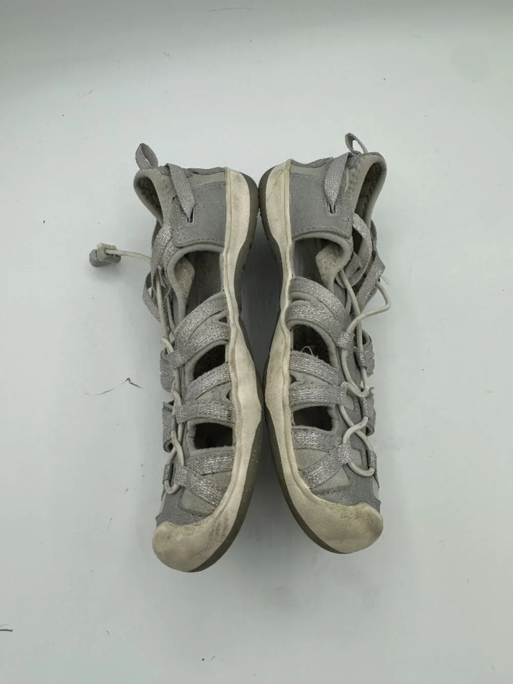 KEEN Kids' Moxie Sandals Silver Glitter Size 2